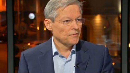 Dacian Cioloş şi-a anunţat demisia din funcţia de preşedinte al USR