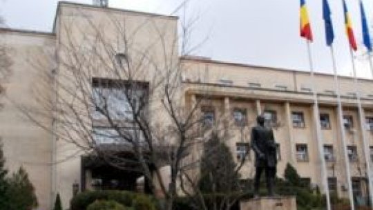 Sediul central al MAE, iluminat în albastru pentru a marca Ziua NATO