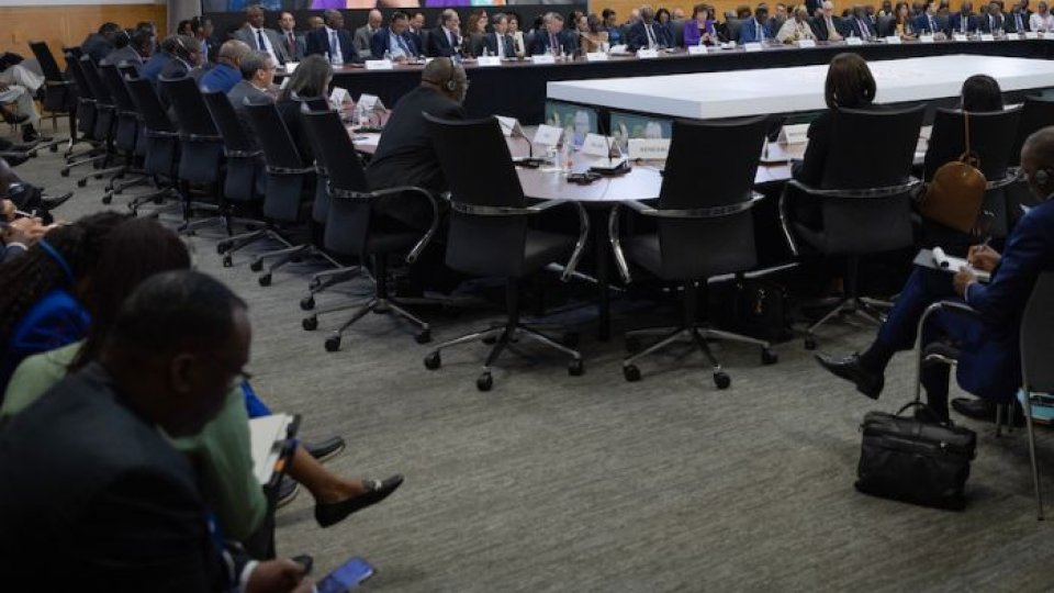 O echipă a Fondului Monetar Internaţional vine la Bucureşti