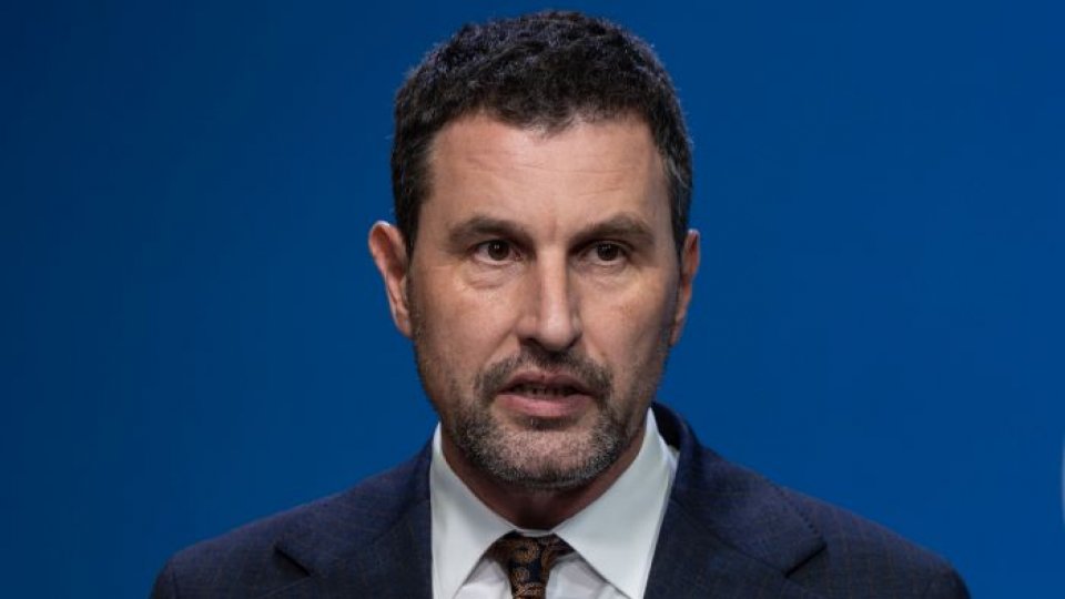 Ce prevede ordonanţa "Trenuleţ" adoptată de Guvern