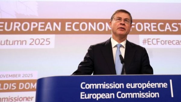 Comisia Europeană: Economia României intră într-o perioadă de încetinire a creşterii pentru următorii doi ani