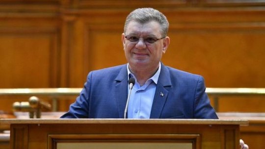 Opoziția anunță depunerea moțiunii de cenzură în Parlament