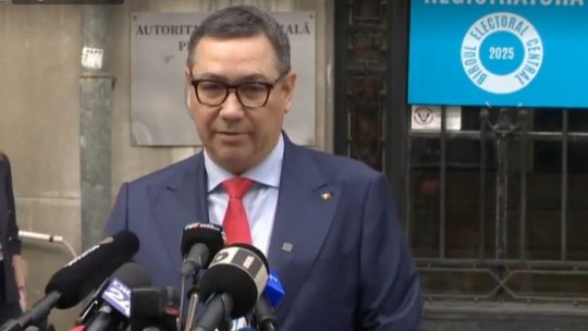 Victor Ponta şi-a depus candidatura la alegerile prezidenţiale. PSD l-a exclus din partid
