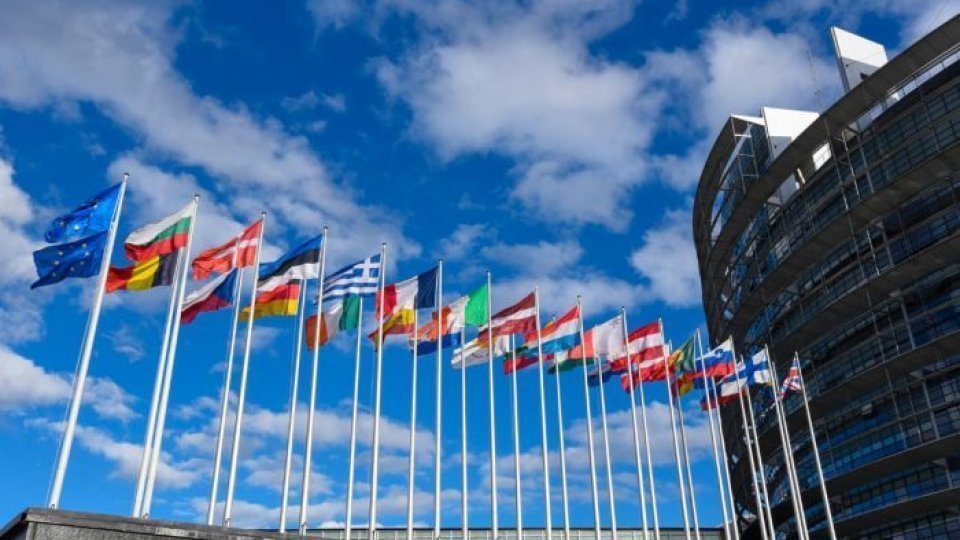 Rusia acuză UE că a şantajat România ca să-i blocheze candidatura lui Călin Georgescu la preşedinţie