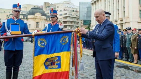 NATO rămâne "garantul apărării noastre colective"