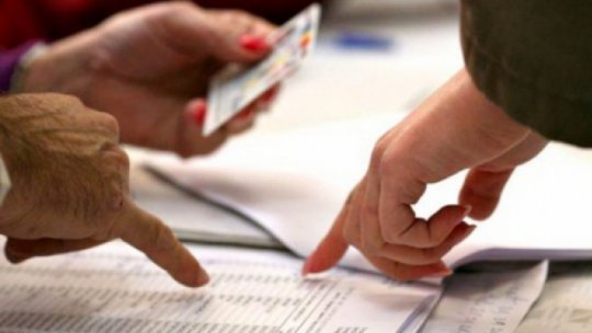 Crin Antonescu: Suspendarea programului american Visa Waiver este doar temporară