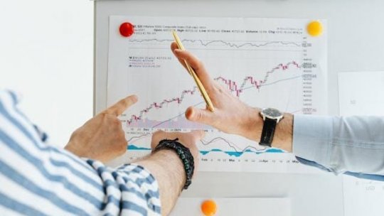 Factura deficitului bugetar: Executivul estimează un necesar de finanțare de 275 miliarde de lei