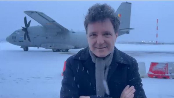 Preşedintele Nicuşor Dan a ajuns la Bucureşti cu o întârziere de aproape 24 de ore