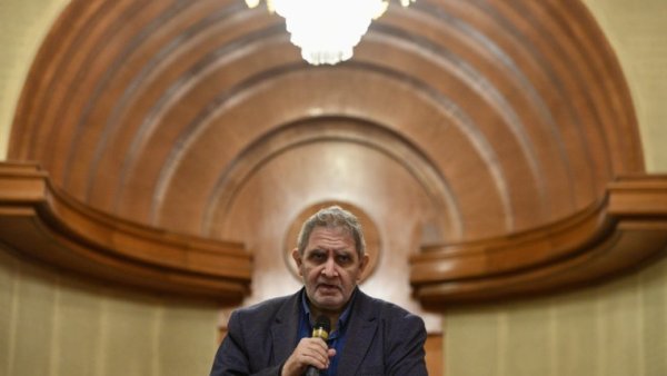Grupul minorităţilor, sprijin ferm pentru un guvern condus de Luca Niculescu