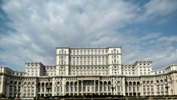 Modificări la Codul Penal: Pedepsele pentru abuzurile asupra minorilor vor fi mai mari