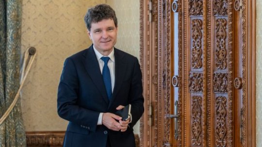 Legile pentru îndeplinirea jaloanelor din PNRR şi ratificarea acordului SAFE, promulgate de președinte