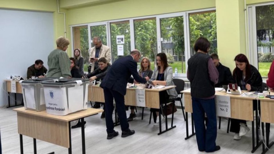 Prezență aproape dublă la vot în diaspora față de primul tur al alegerilor prezidențiale