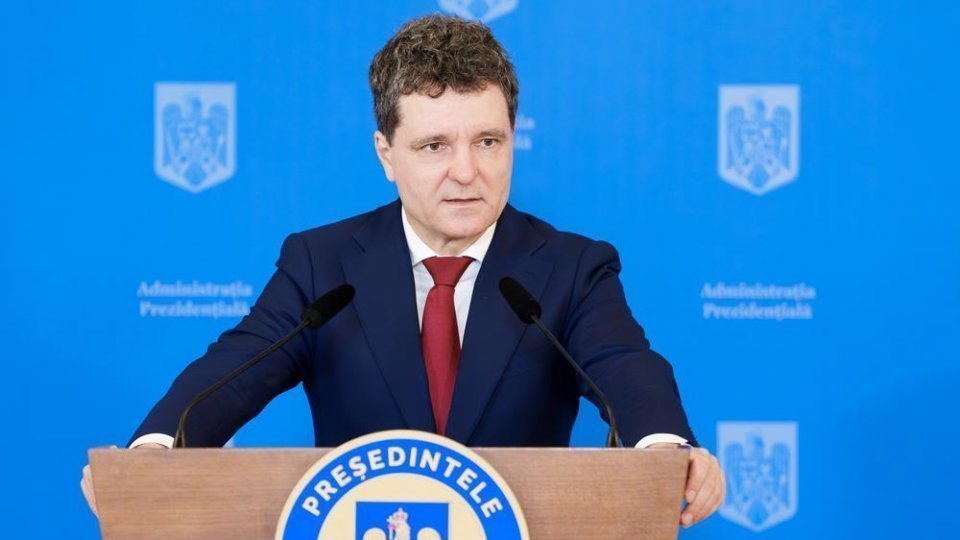 Preşedintele Nicuşor Dan a atacat la CCR Legea privind integritatea demnitarilor publici