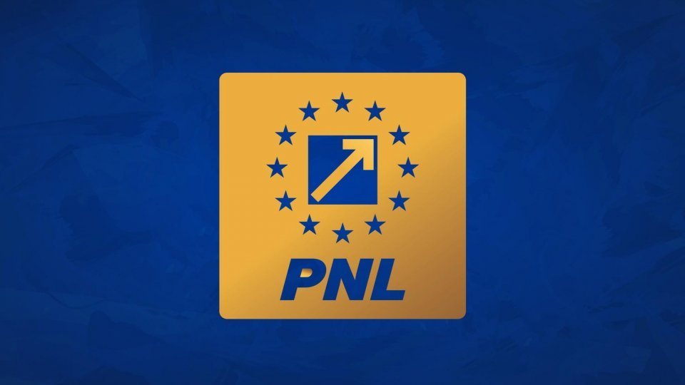 Tribunalul Bucureşti a suspendat toate hotărârile luate la Congresul Extraordinar al PNL