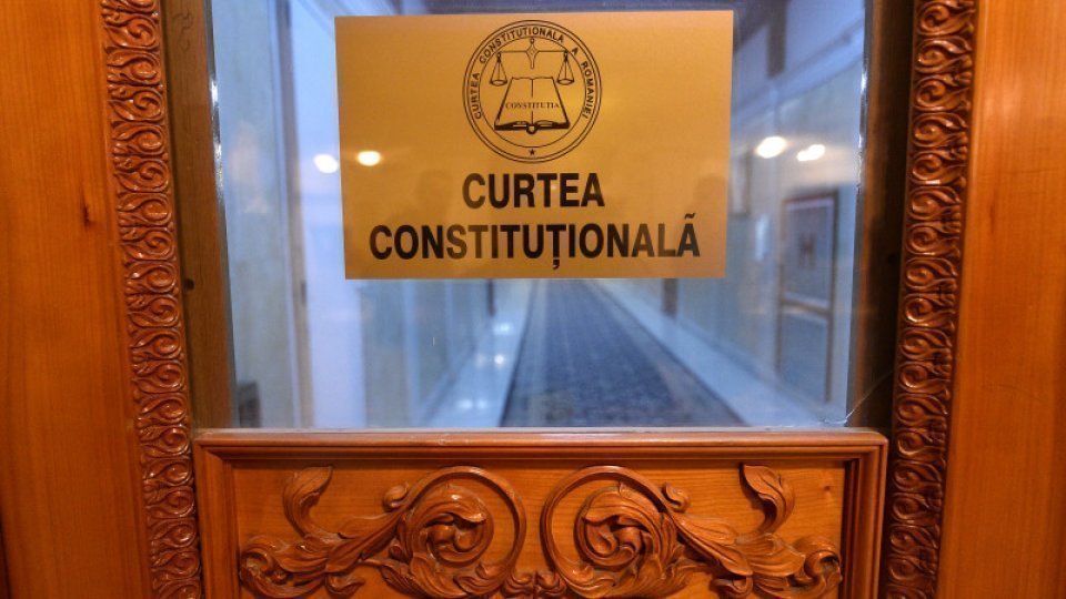 CCR analizează cererea de anulare a primului tur al alegerilor